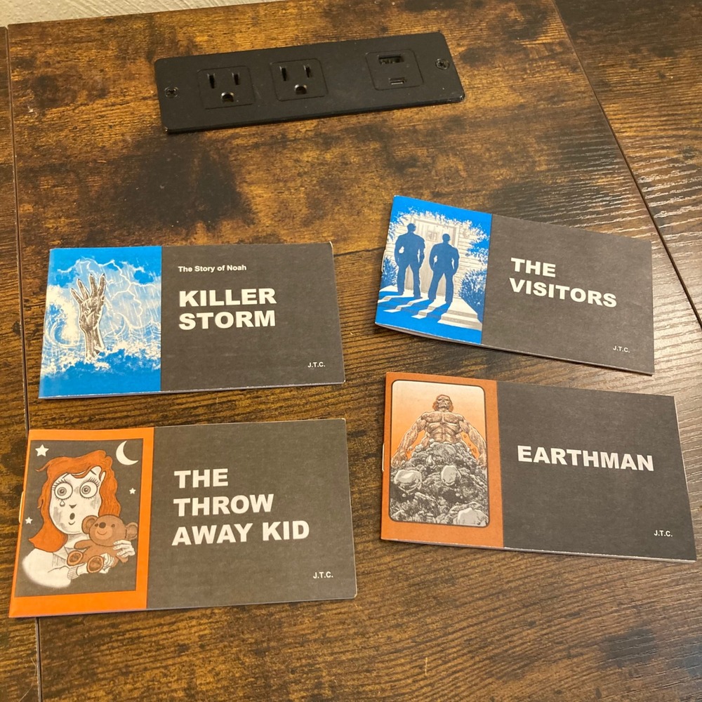 Jack Chick Publications Gospel Tracts Lot of 4 Bundle Killer Storm Earthman JTC